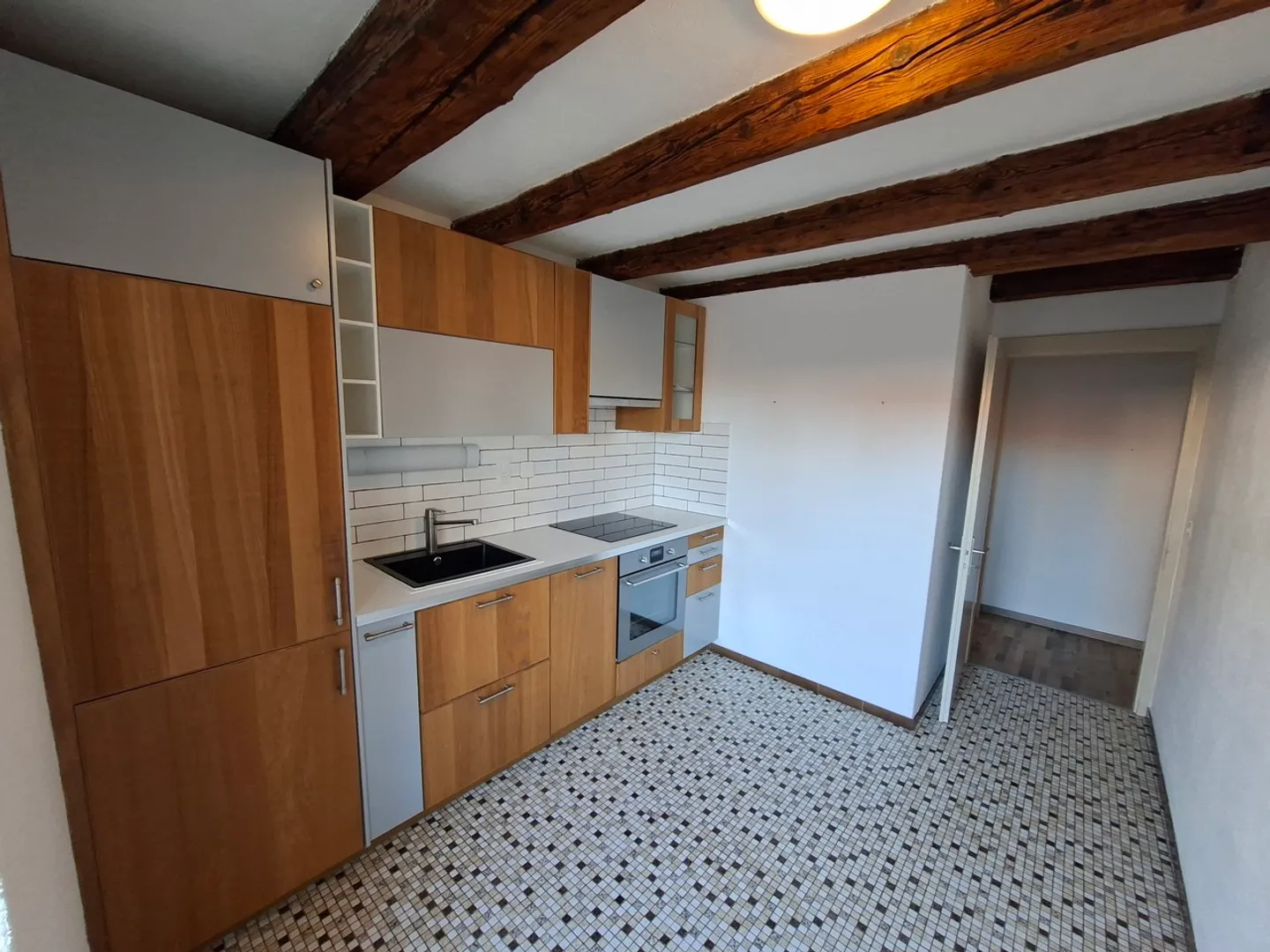 2-Zimmer-Wohnung mit atemberaubendem Blick in der Altstadt - Foto 2 von 6