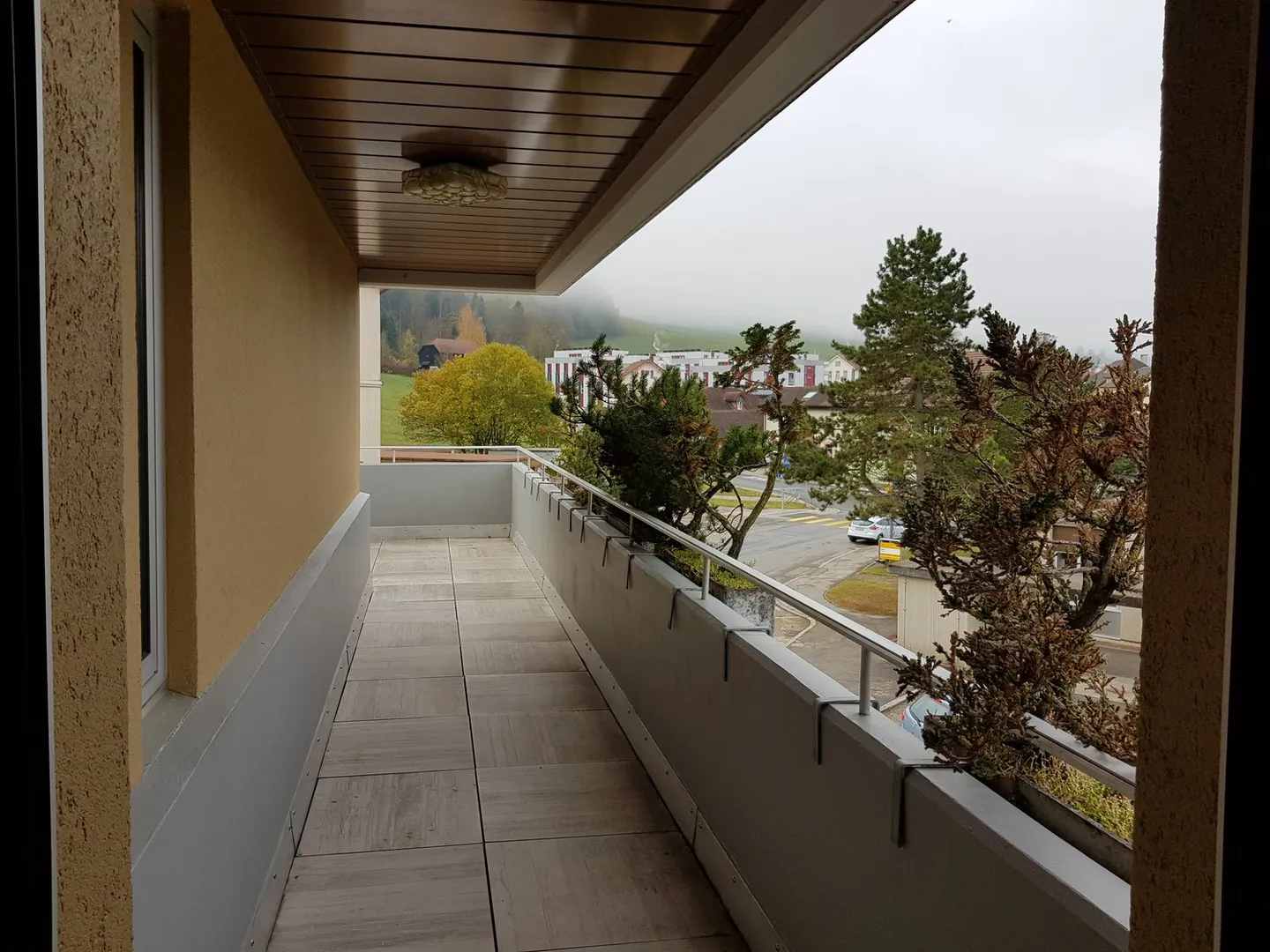 Bel appartement de 4,5 pièces avec cheminée à Val-de-Travers - Photo 11 sur 14