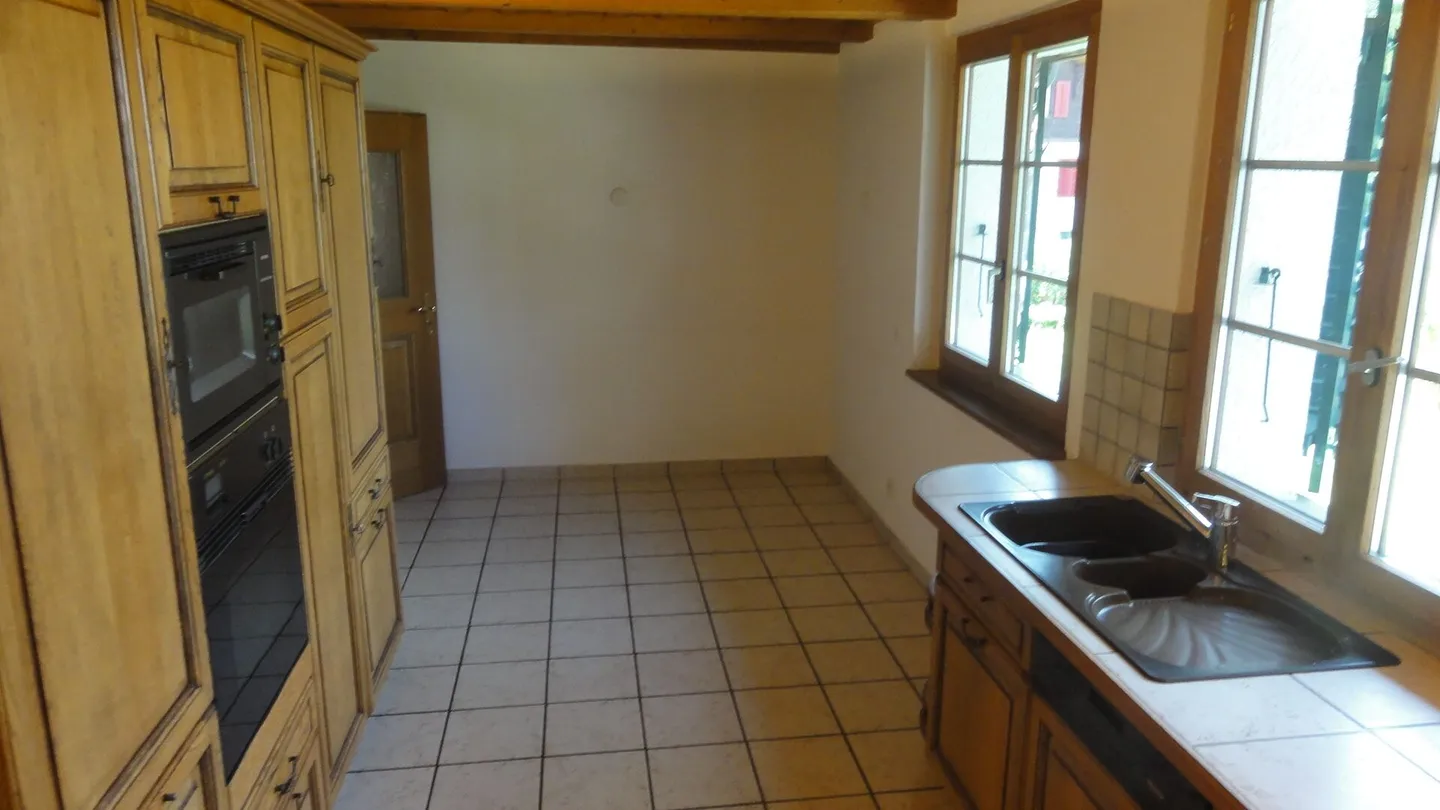 Appartamento 4 stanze in una casa di 5 famiglie - Foto 3 di 14