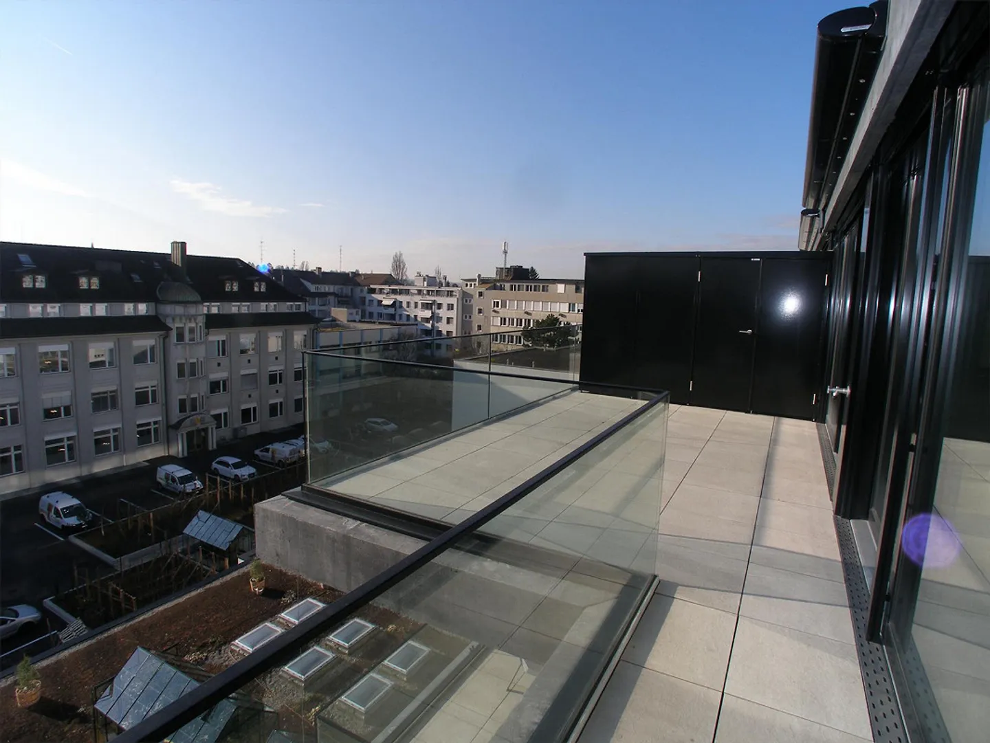 Moderne 3-Zimmerwohnung im Gundeli inkl. Dachterrasse mit Whirlpool - Foto 5 von 17
