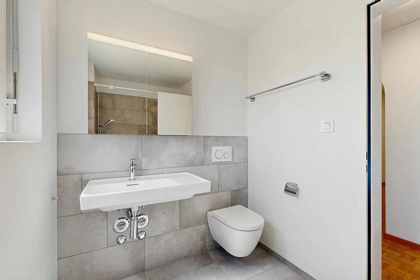 Modern wohnen in Schwerzenbach  frisch saniert & bestens angebunden! - Foto 9 von 10