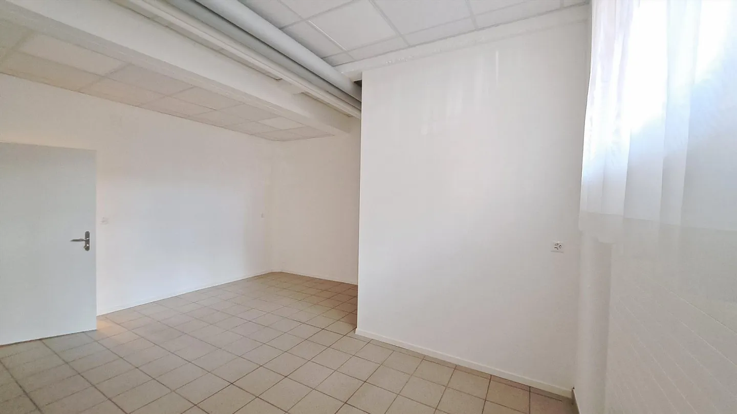 Studio, ufficio o magazzino di alta qualità - Foto 3 di 9