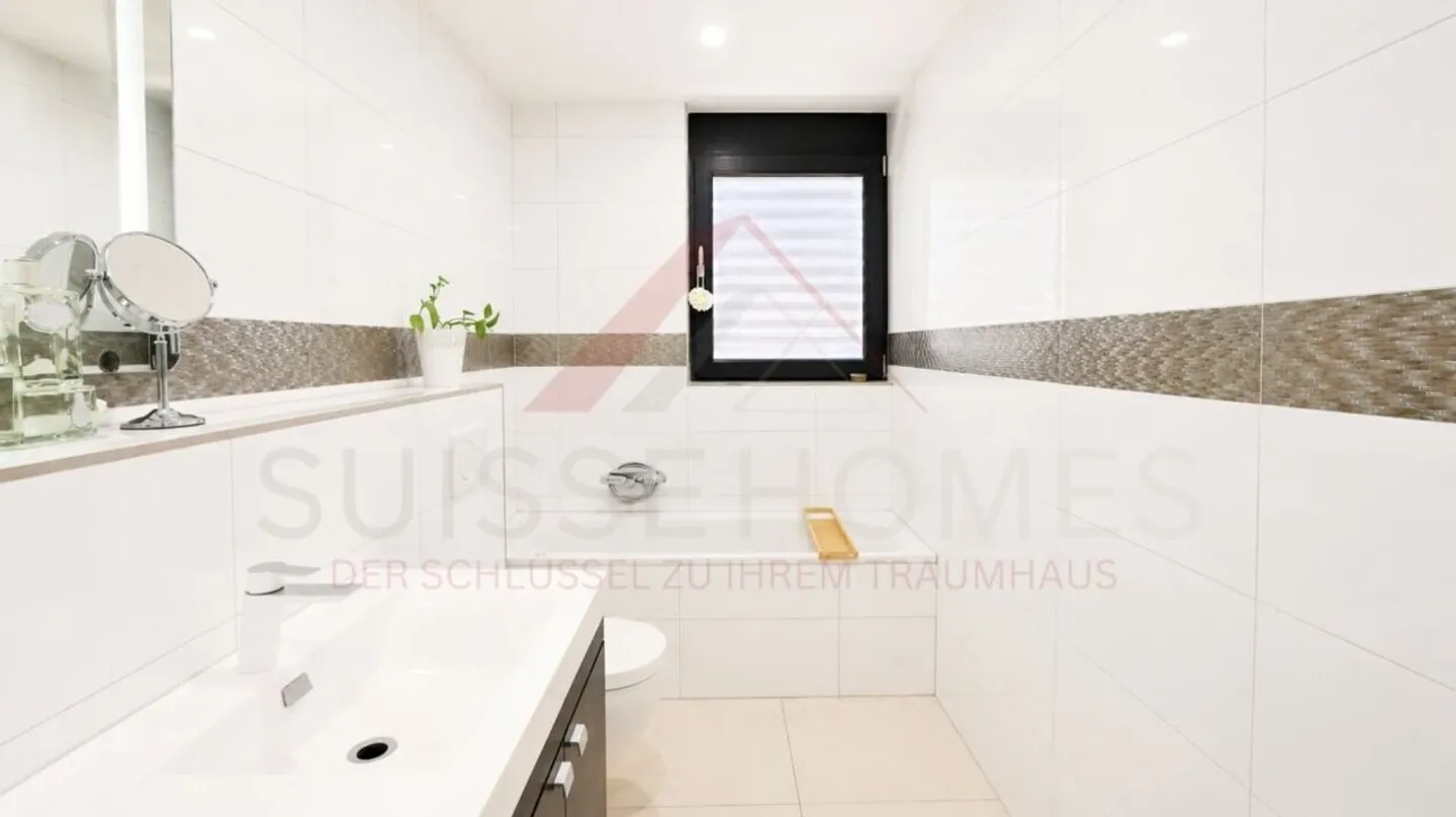 Paradis familial à Studen - Appartement de 4,5 pièces avec 2 balcons et plus de 158 m² de surface habitable - Photo 15 sur 20