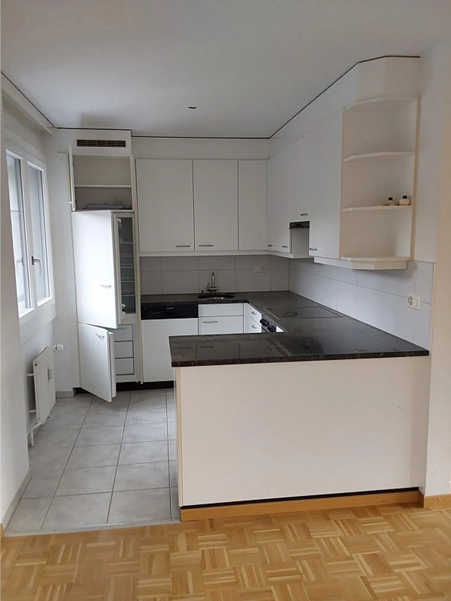 Bella appartamento di 3,5 stanze a Bremgarten! - Foto 3 di 14