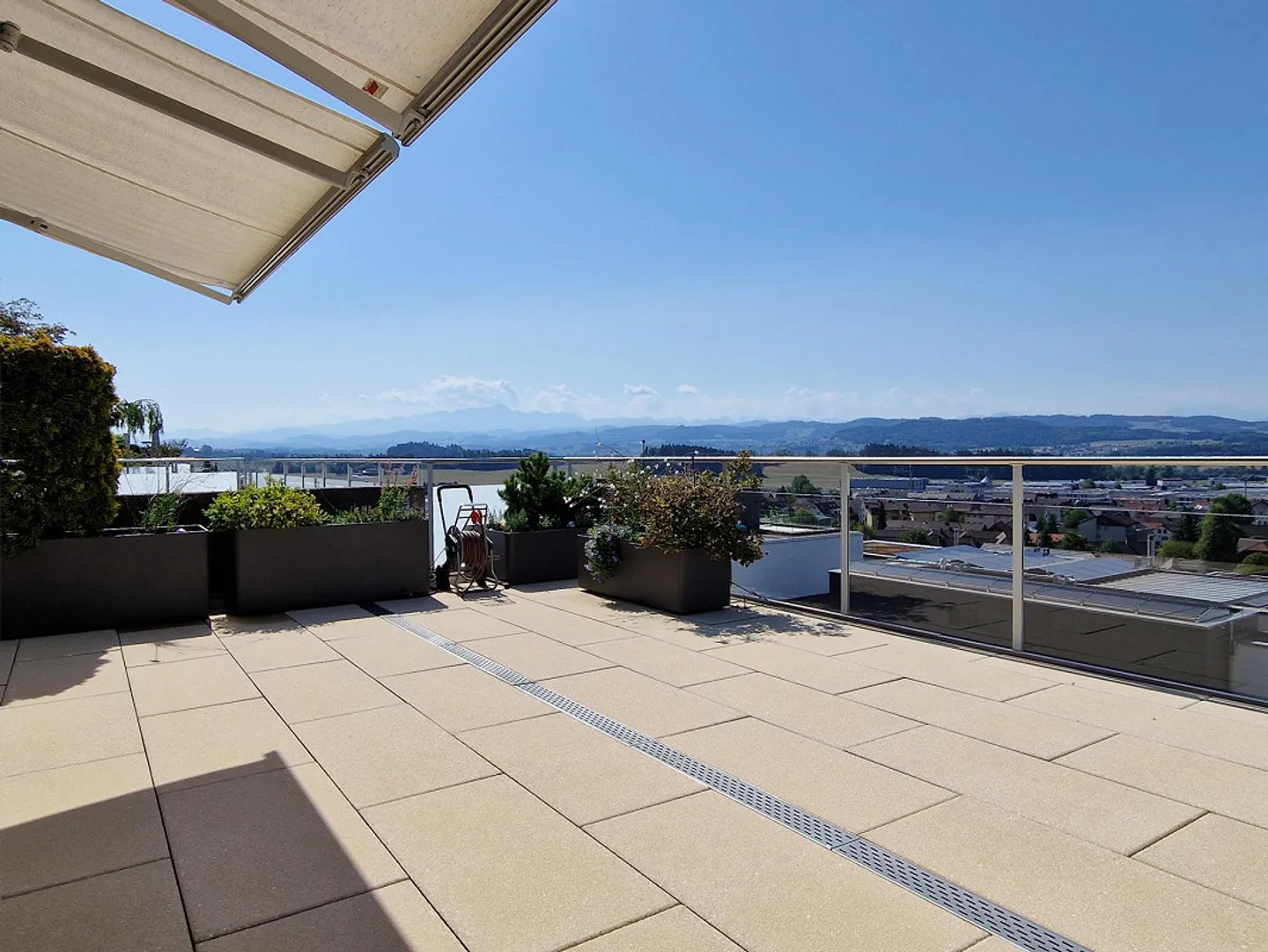 Traumhafte Terrassenwohnung in Zuzwil - Foto 5 von 22