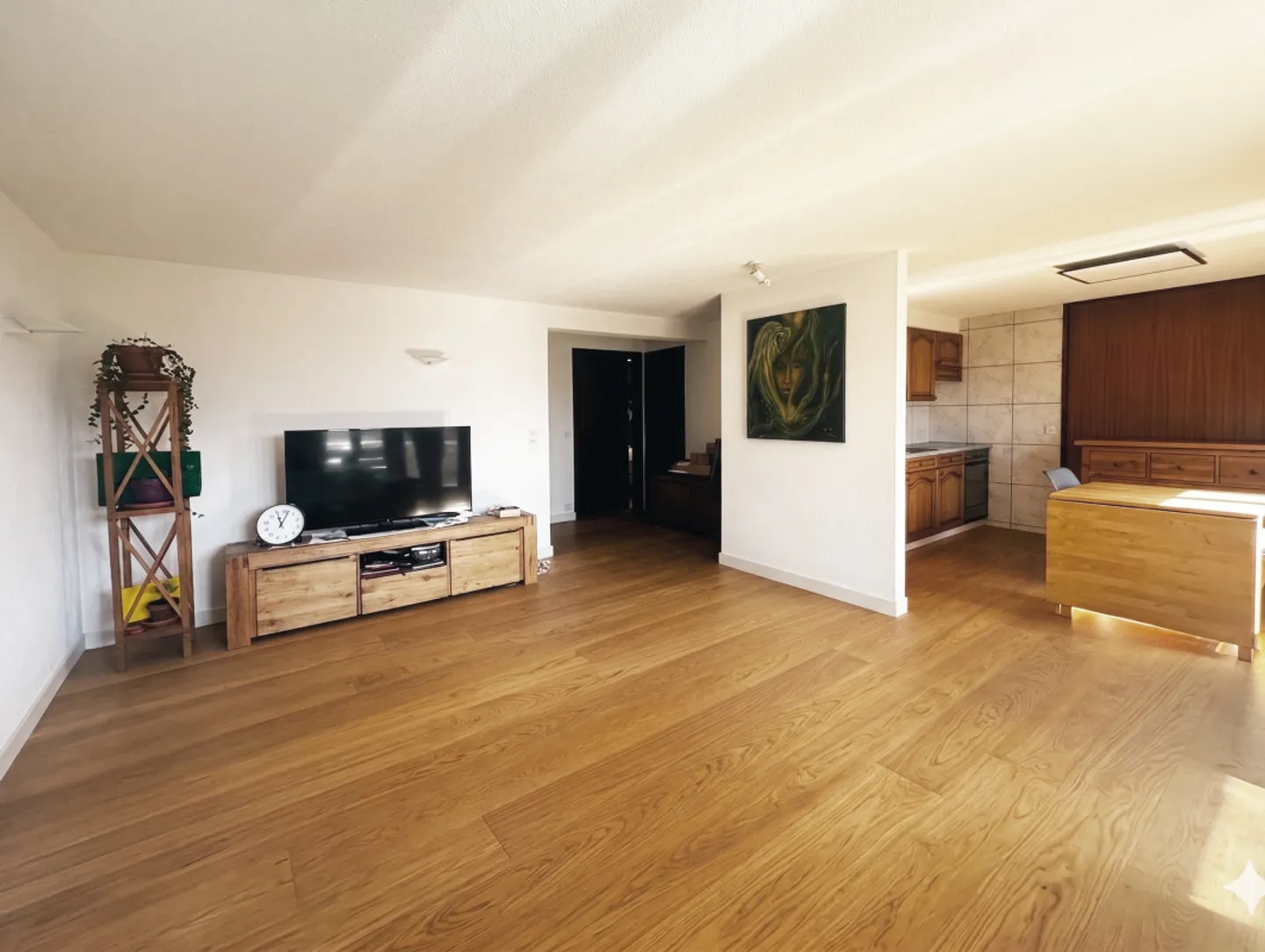 Magnifique appartement de 2,5 pièces, à 10 minutes de Sion ! - Photo 2 sur 12