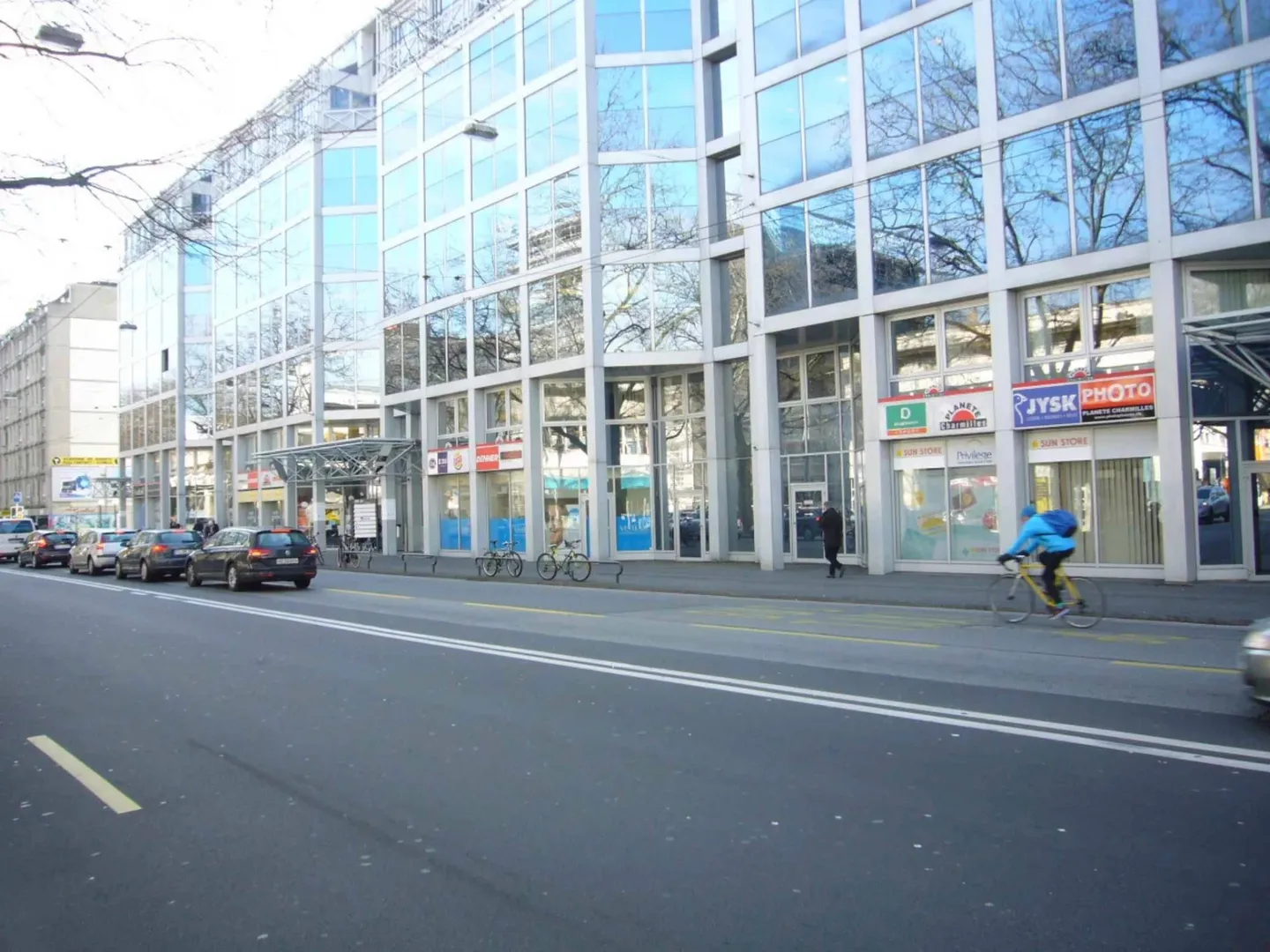 Prime Location Plateau - Photo 1 of 4