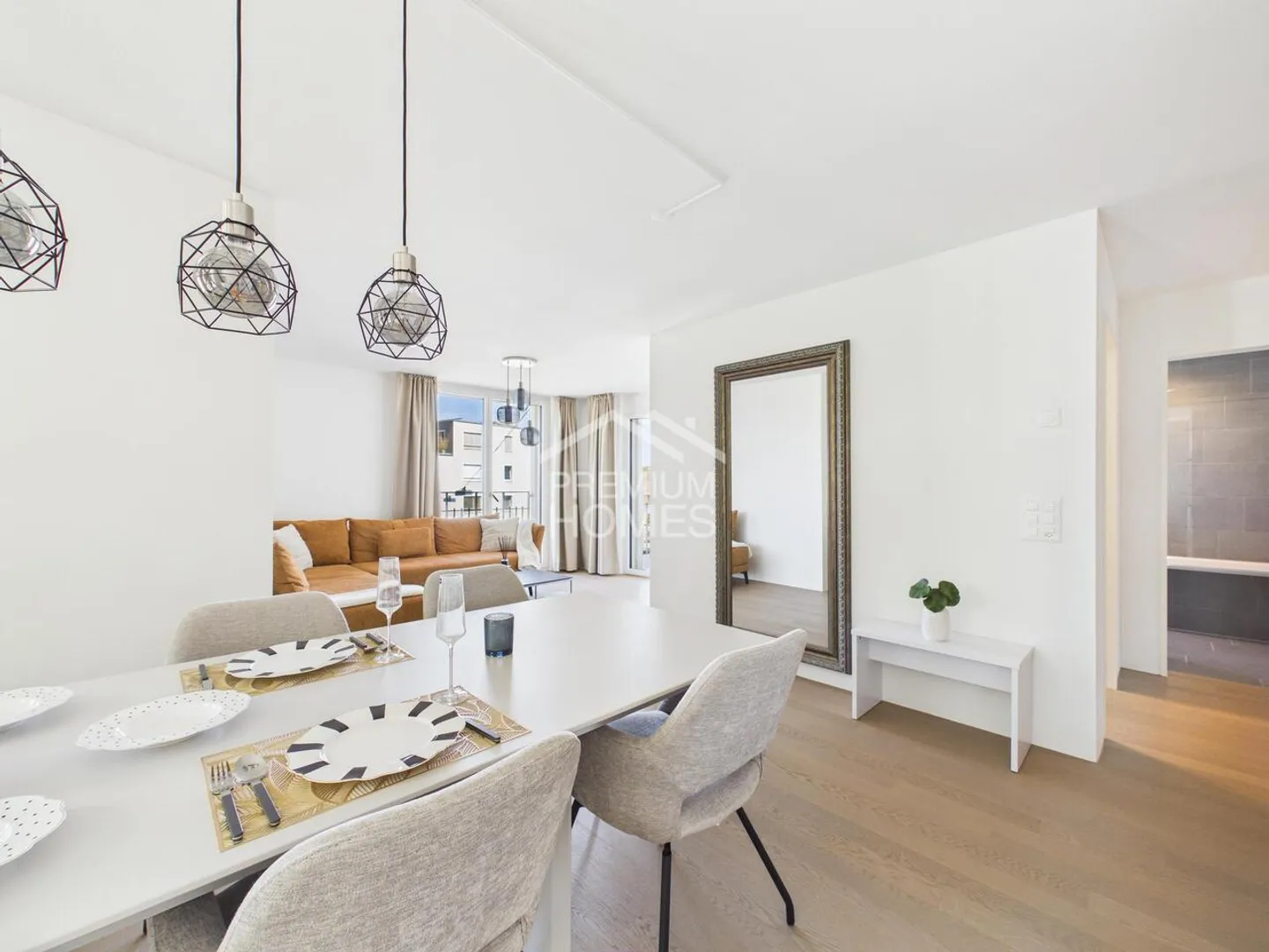 Appartamento di design esclusivo - Arredato di alta qualità e pronto per essere abitato! - Foto 2 di 11