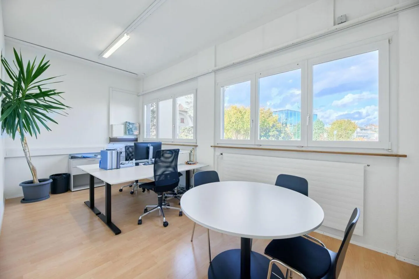 Gewerbeimmobilie mit vielseitigen Nutzungsmöglichkeiten in Oftringen! - Foto 12 von 30