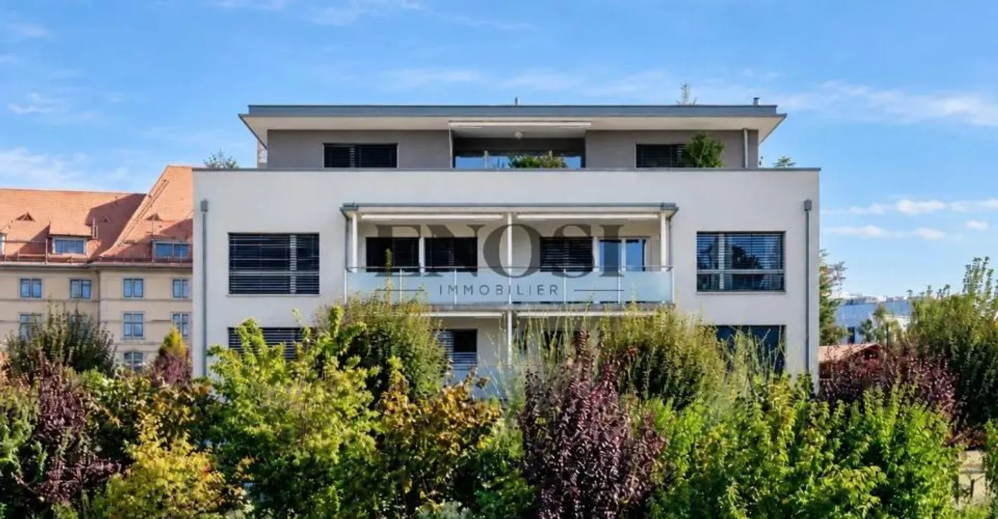 Bright 4.5-room apartment in the heart of Estavayer-le-Lac - Photo 1 of 9