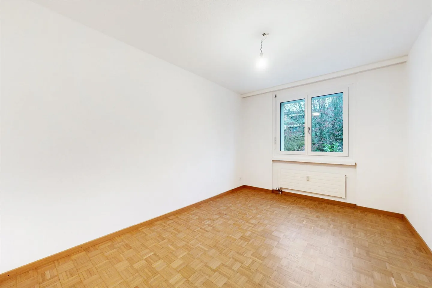 Spacious Apartment by the Limmat! - Photo 5 of 9