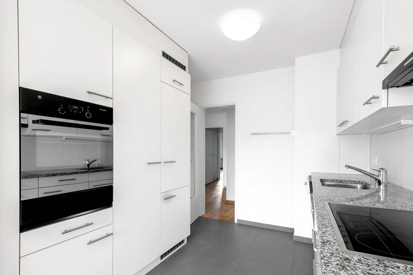 Stylish Apartment by the Glatt - Photo 8 of 13