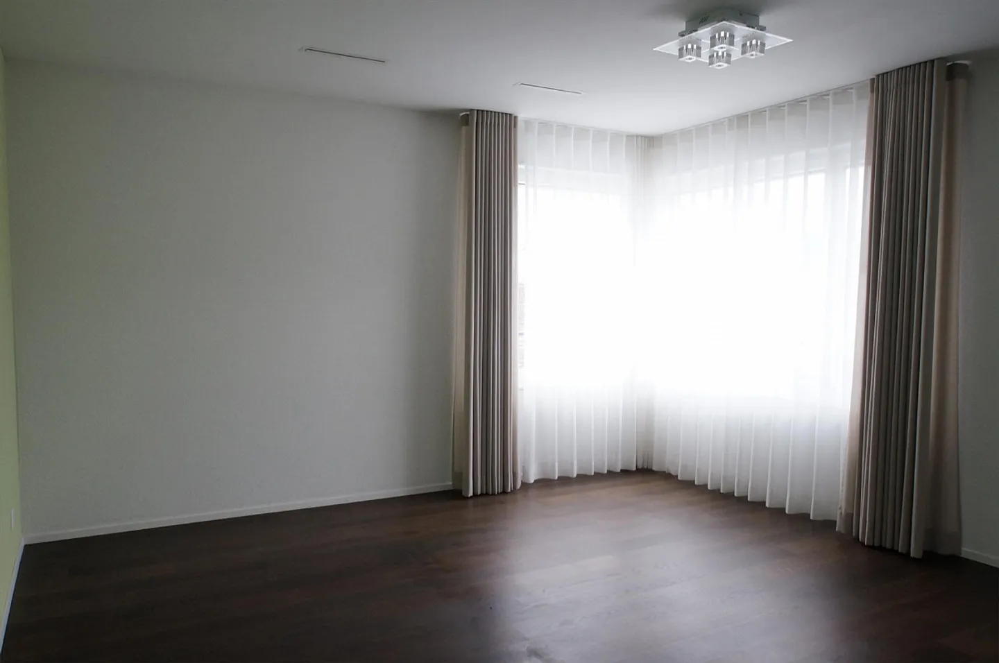 Geräumige Wohnung nahe Ägerisee - Foto 4 von 12