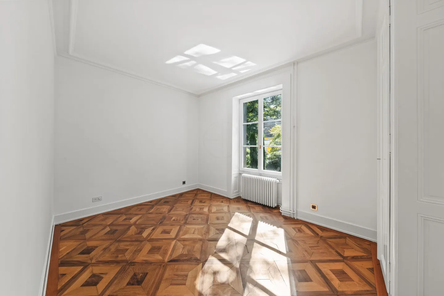 Prächtiges Haus mit Pool - Foto 10 von 22