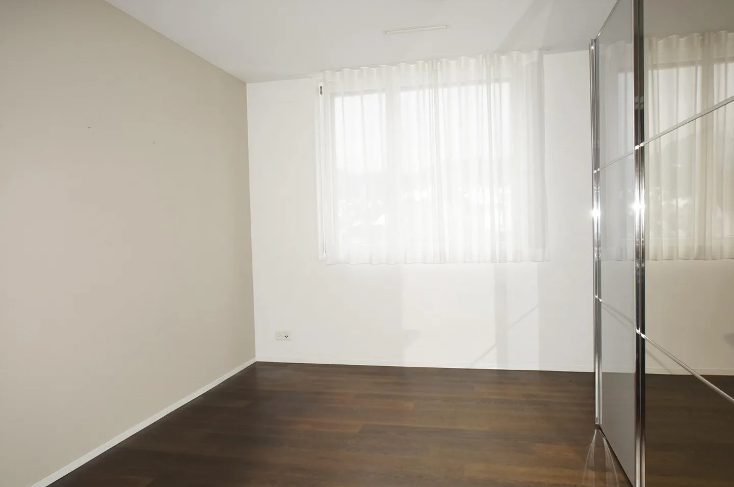 Geräumige Wohnung nahe Ägerisee - Foto 6 von 12