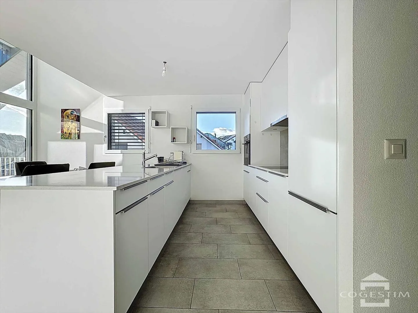 Ultimo piano 4.5 stanze - Foto 4 di 13