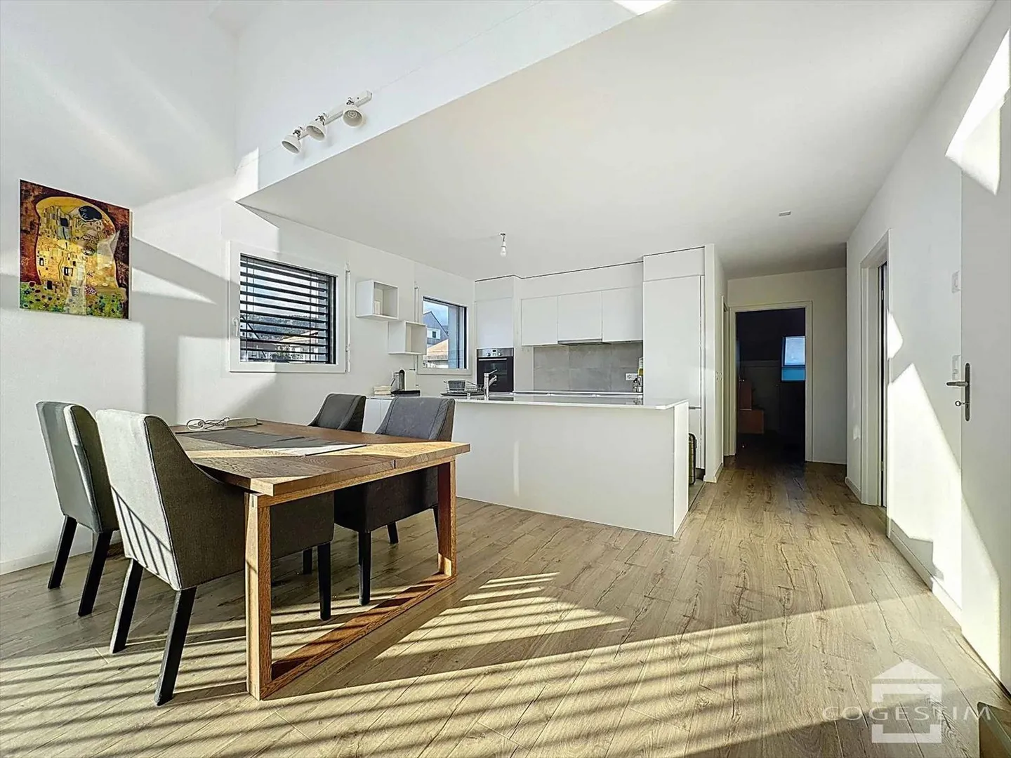 Ultimo piano 4.5 stanze - Foto 5 di 13