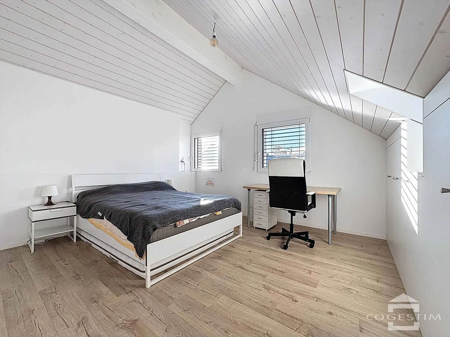 Ultimo piano 4.5 stanze - Foto 7 di 13