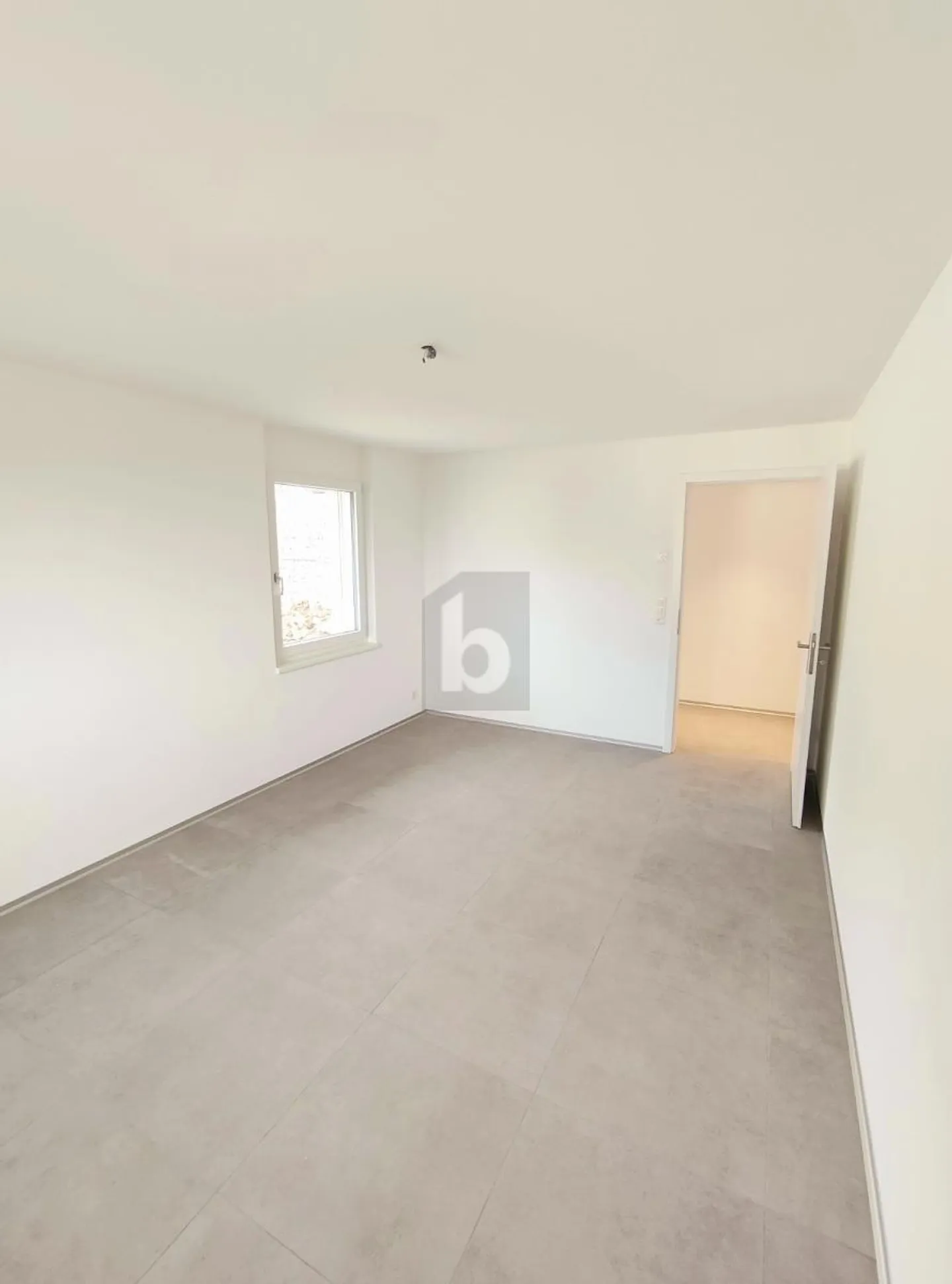 Charming and Spacious with Gallery - Photo 3 of 6