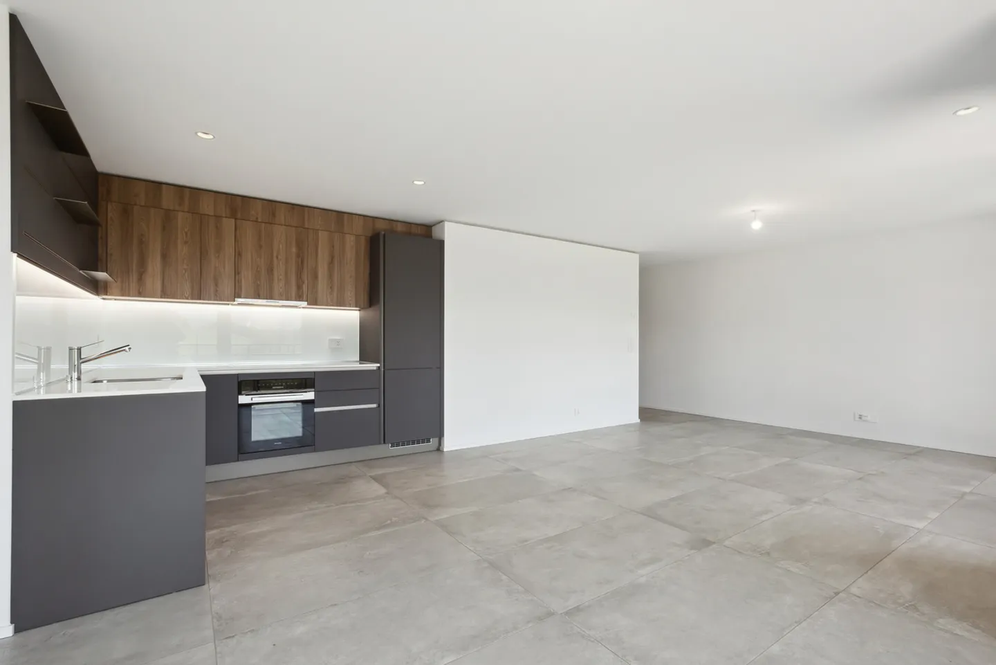 Apartment for sale - Photo 3 of 10