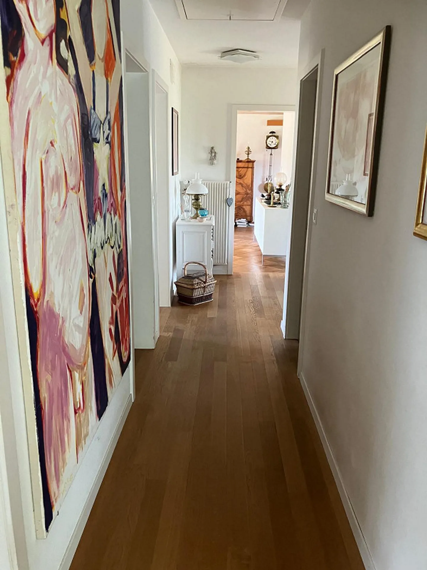 Maison individuelle rénovée de 5,5 pièces avec piscine et étang naturel - Photo 8 sur 18