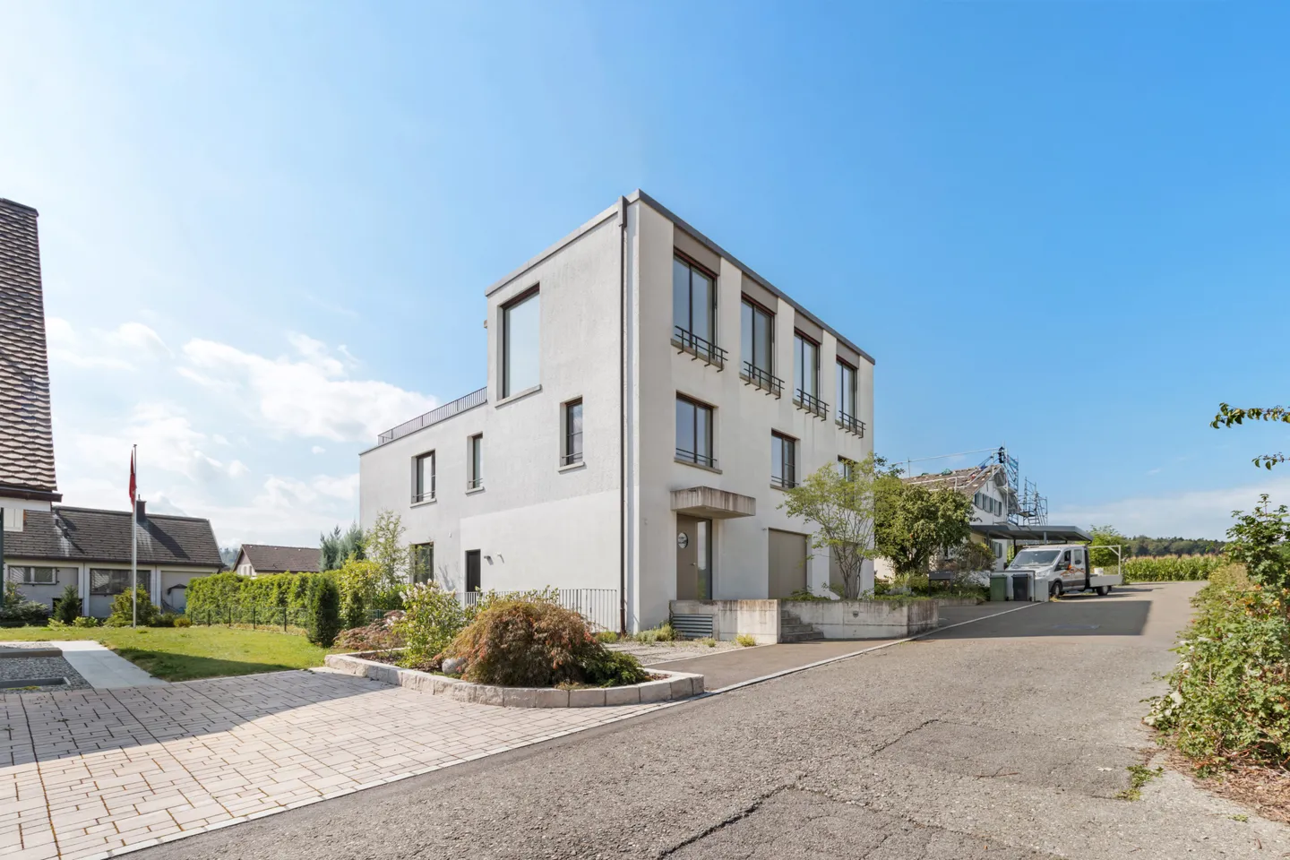 Apartment for sale - Photo 1 of 10