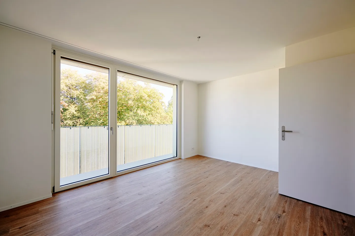 Vivere moderno nel parco Oberfeld Appartamento elegante di 3,5 locali a Gerlafingen - Foto 2 di 8
