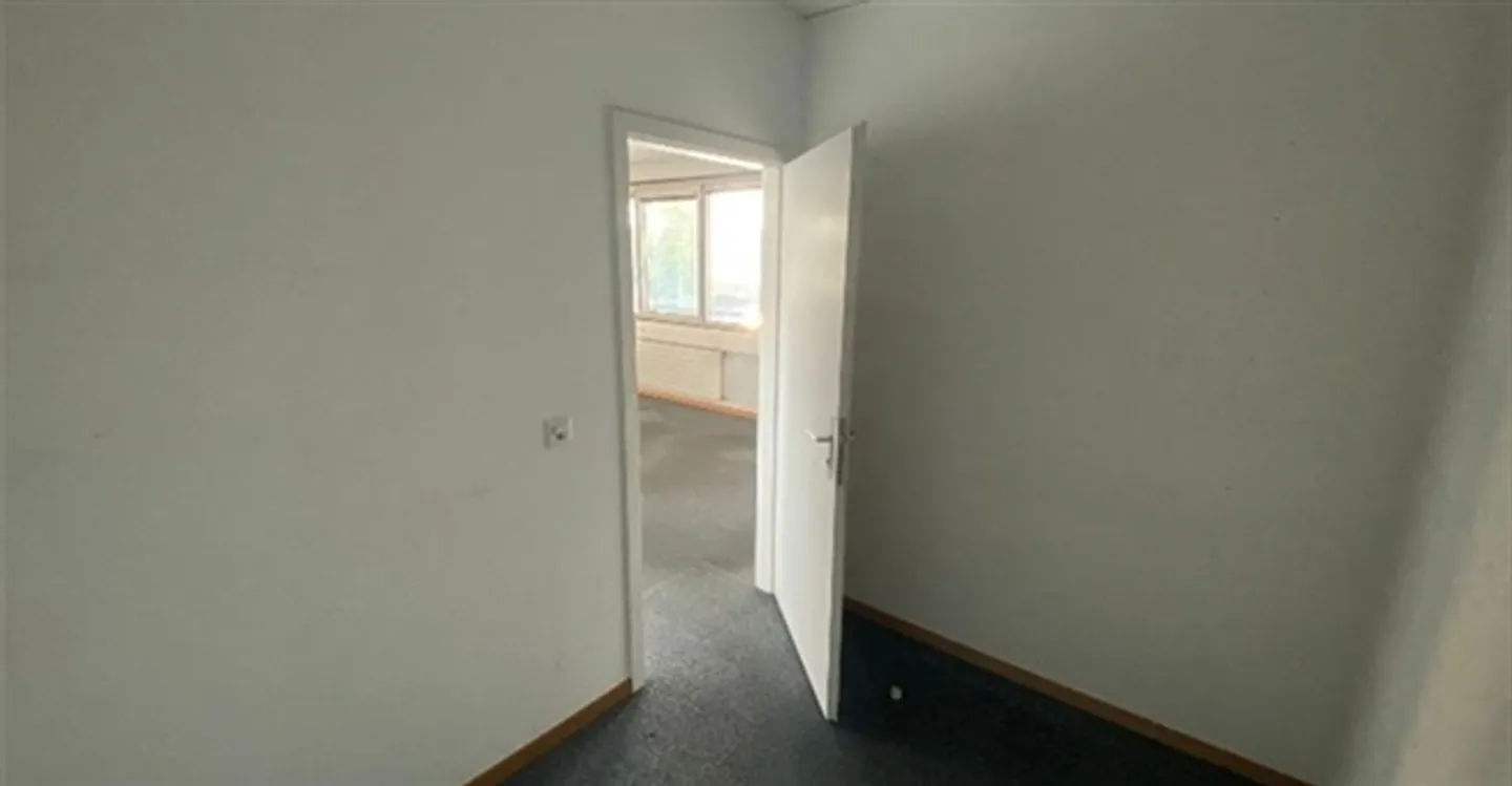 Ufficio - Foto 5 di 13