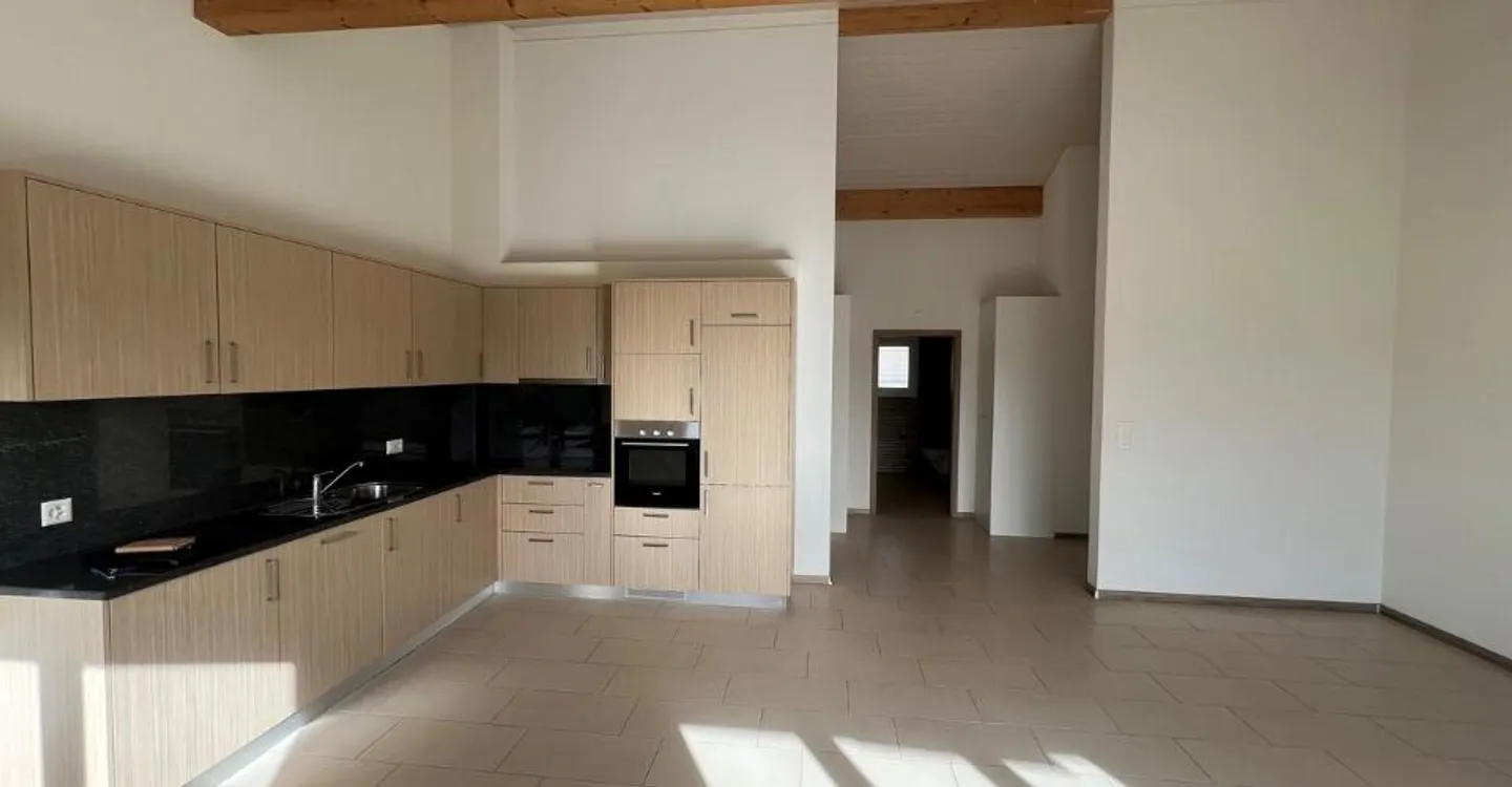 Charming Apartment in Mézières - Photo 2 of 11