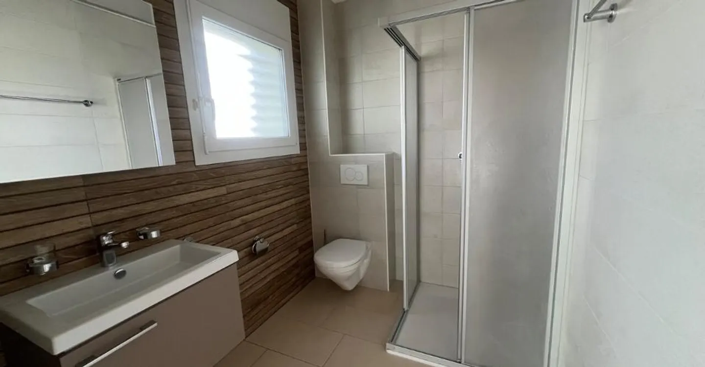 Charming Apartment in Mézières - Photo 8 of 11