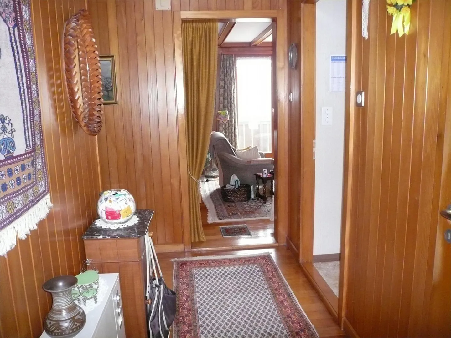 Large Natural Garden - with small single-family house - Photo 7 of 10