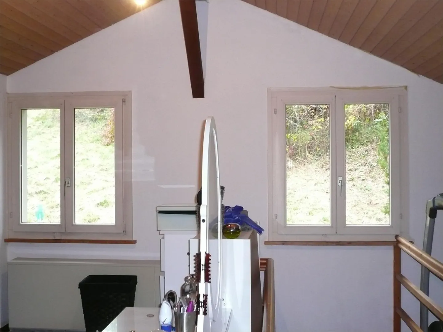 Large Natural Garden - with small single-family house - Photo 10 of 10