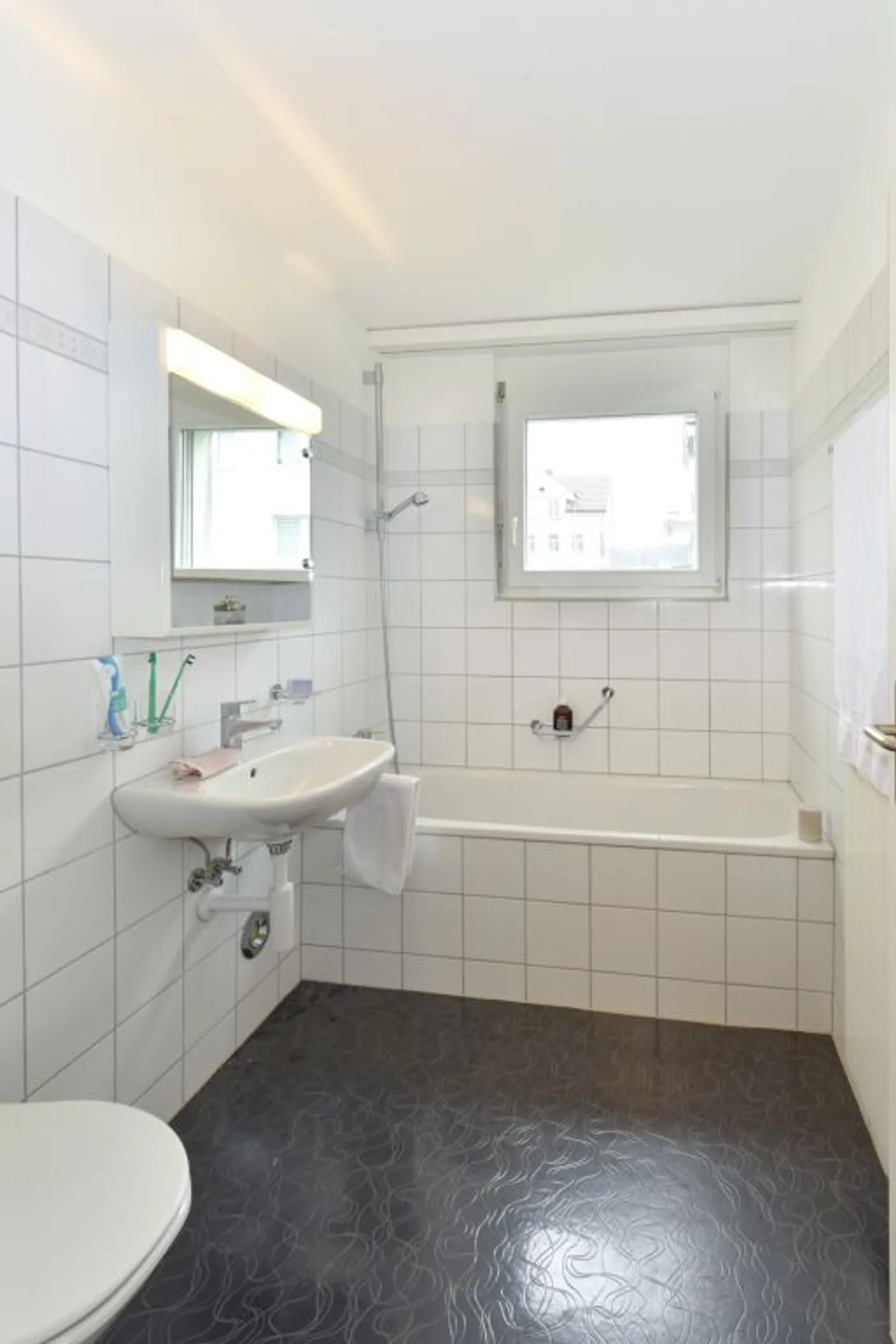 Appartement 4.5 pièces - Photo 8 sur 9