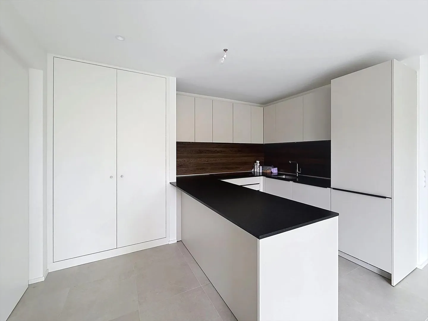 Appartement 4 pièces - Photo 2 sur 10