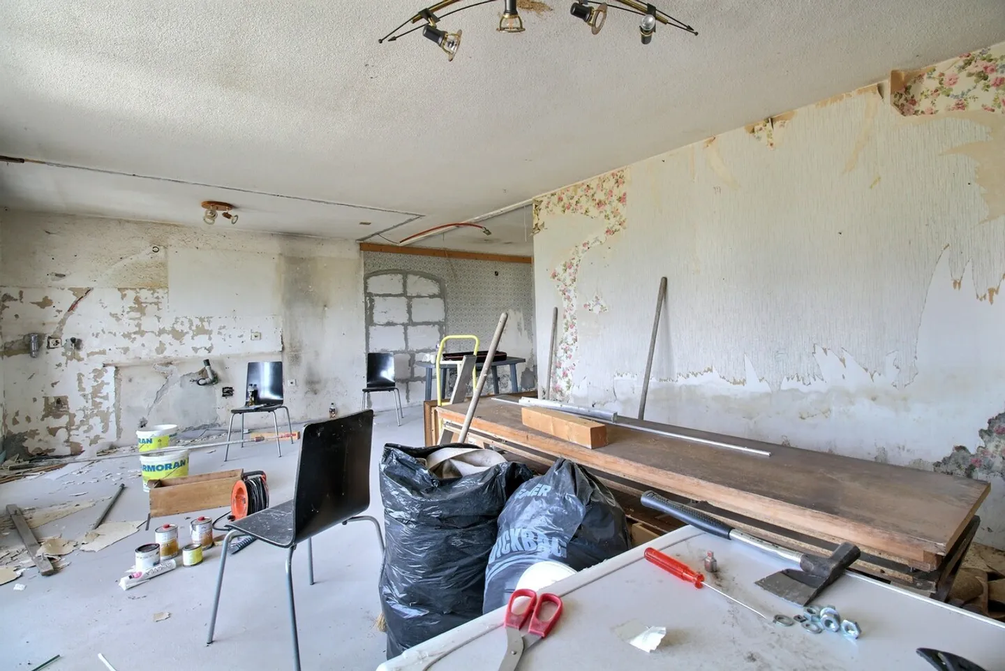3.5-room apartment – To be completely renovated - Photo 3 of 10