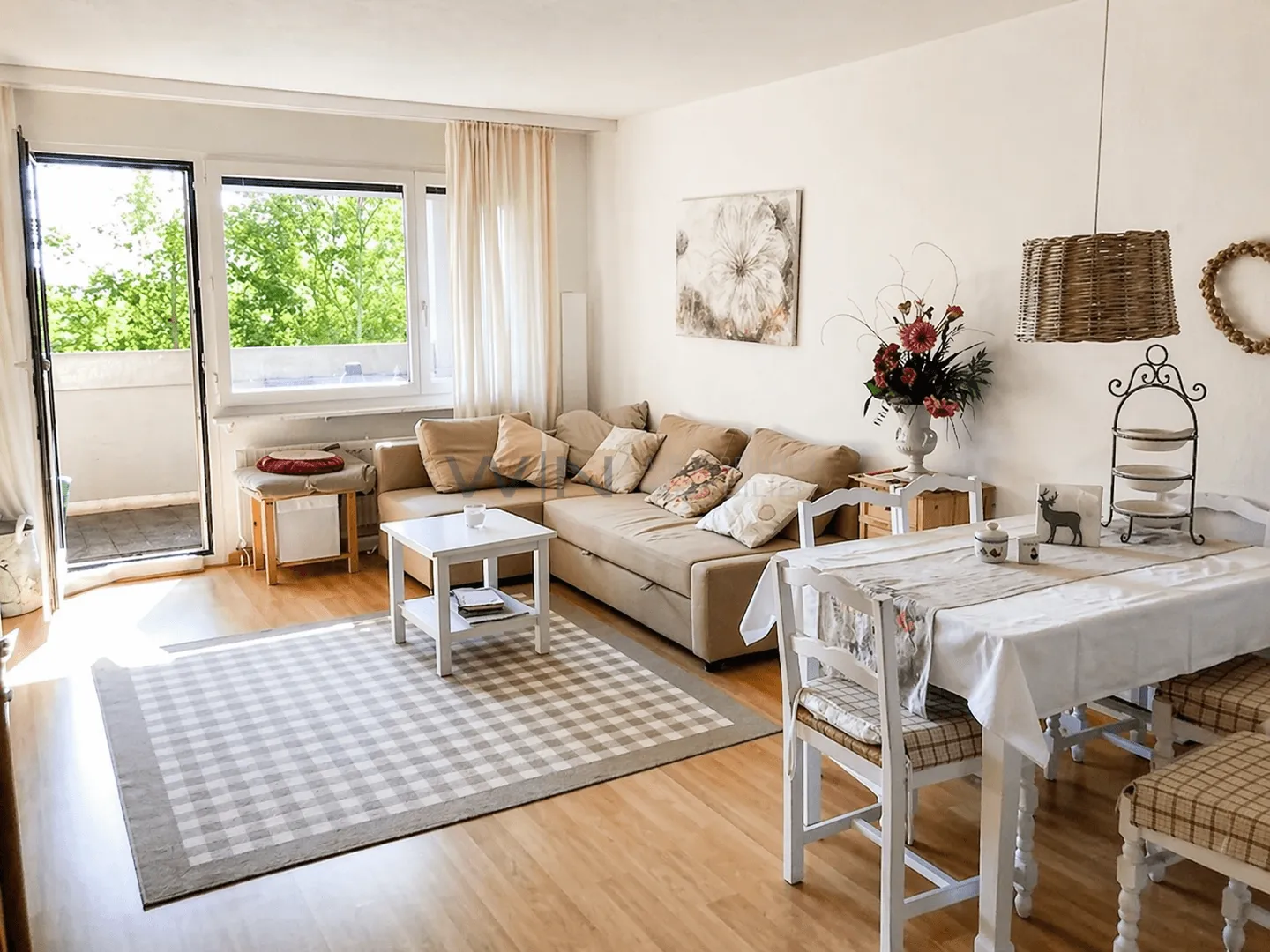 Charming Vacation Apartment - Photo 1 of 6