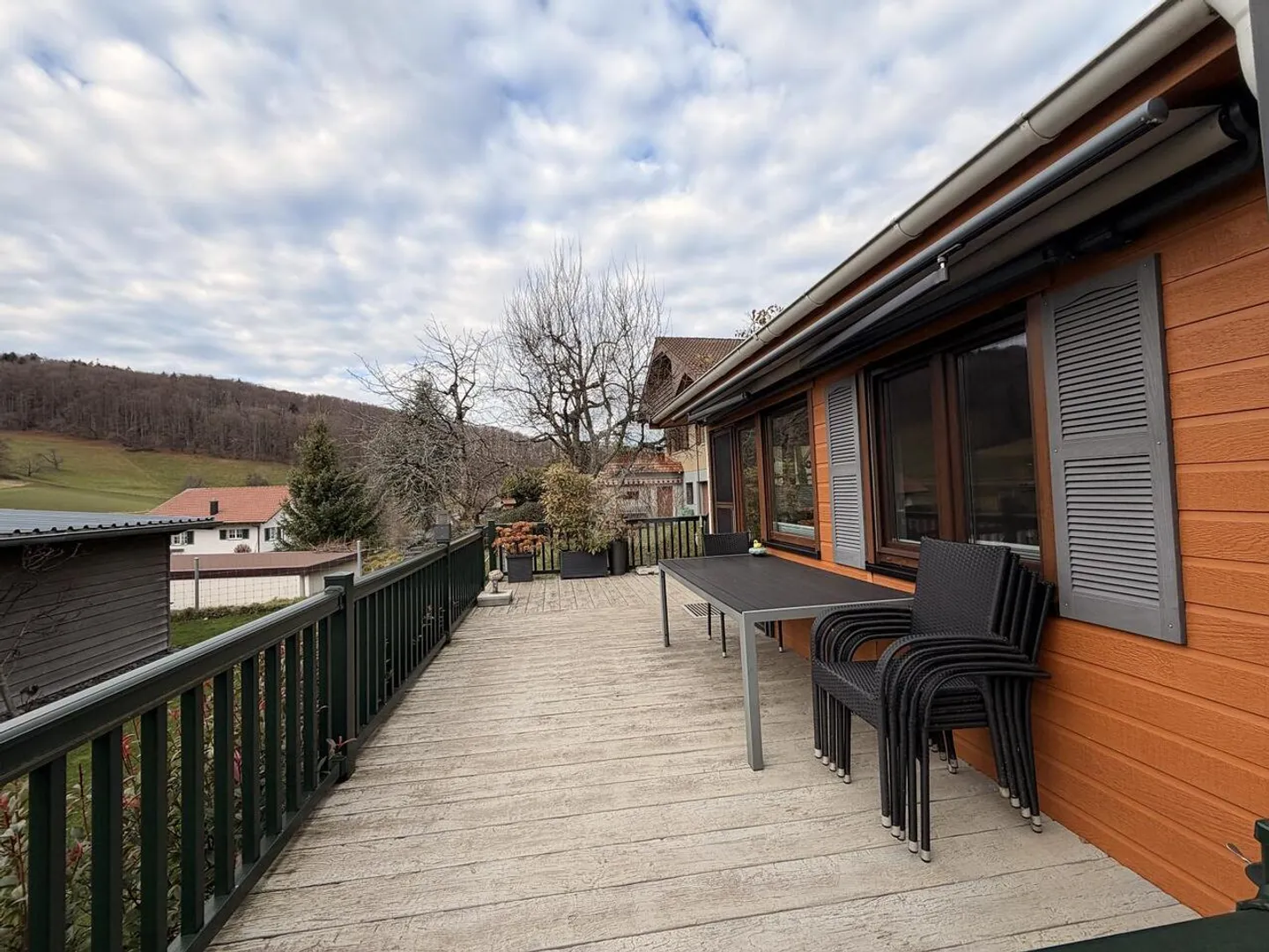 VUE IMPRENABLE, EMÉNAGER ET SE SENTIR BIEN - Photo 1 sur 6