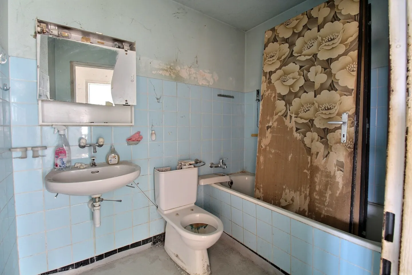 3.5-room apartment – To be completely renovated - Photo 9 of 10