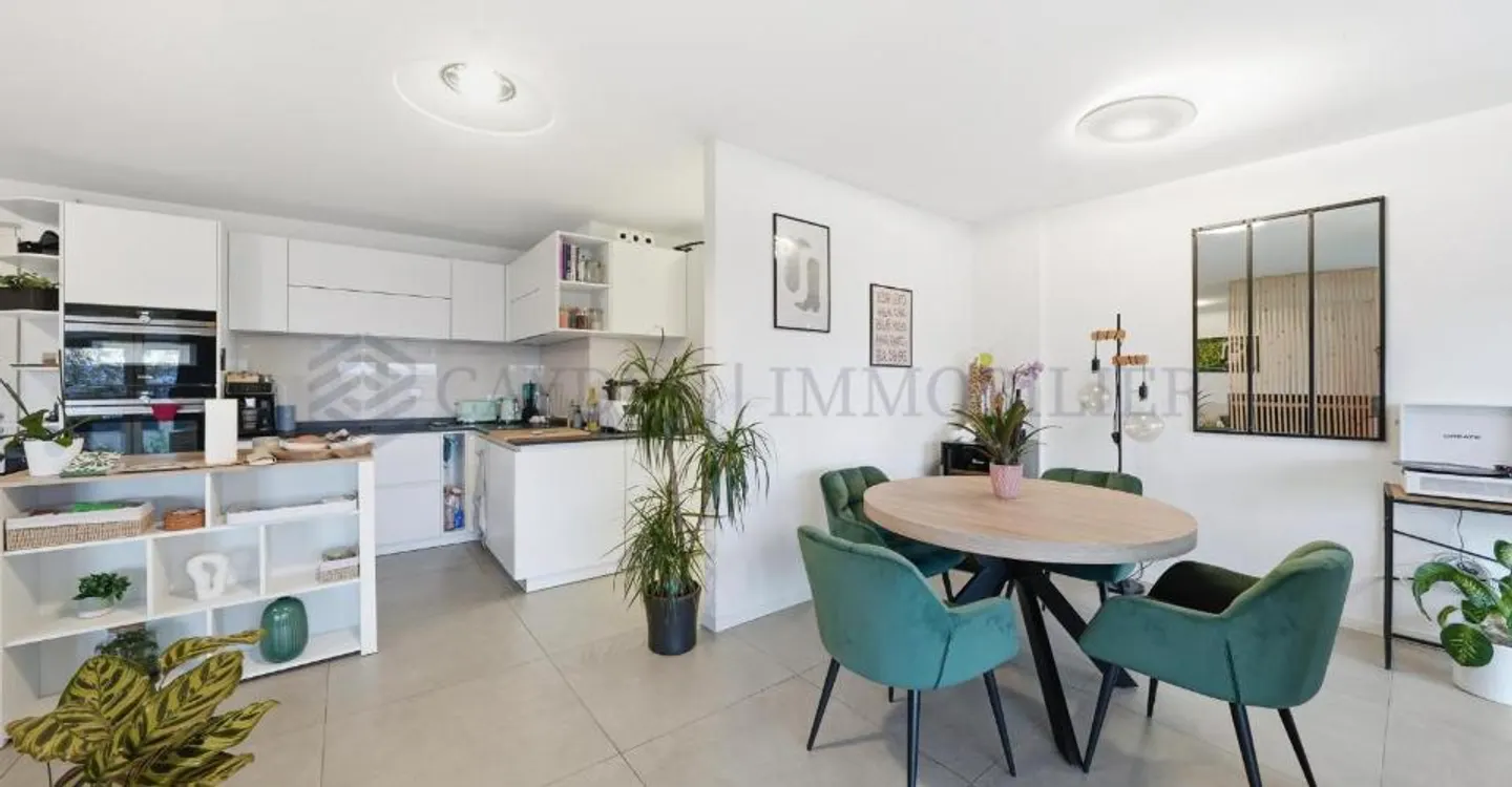 EXCLUSIVITÉ ! Superbe 4.5 pièces en duplex - Foto 1 di 11