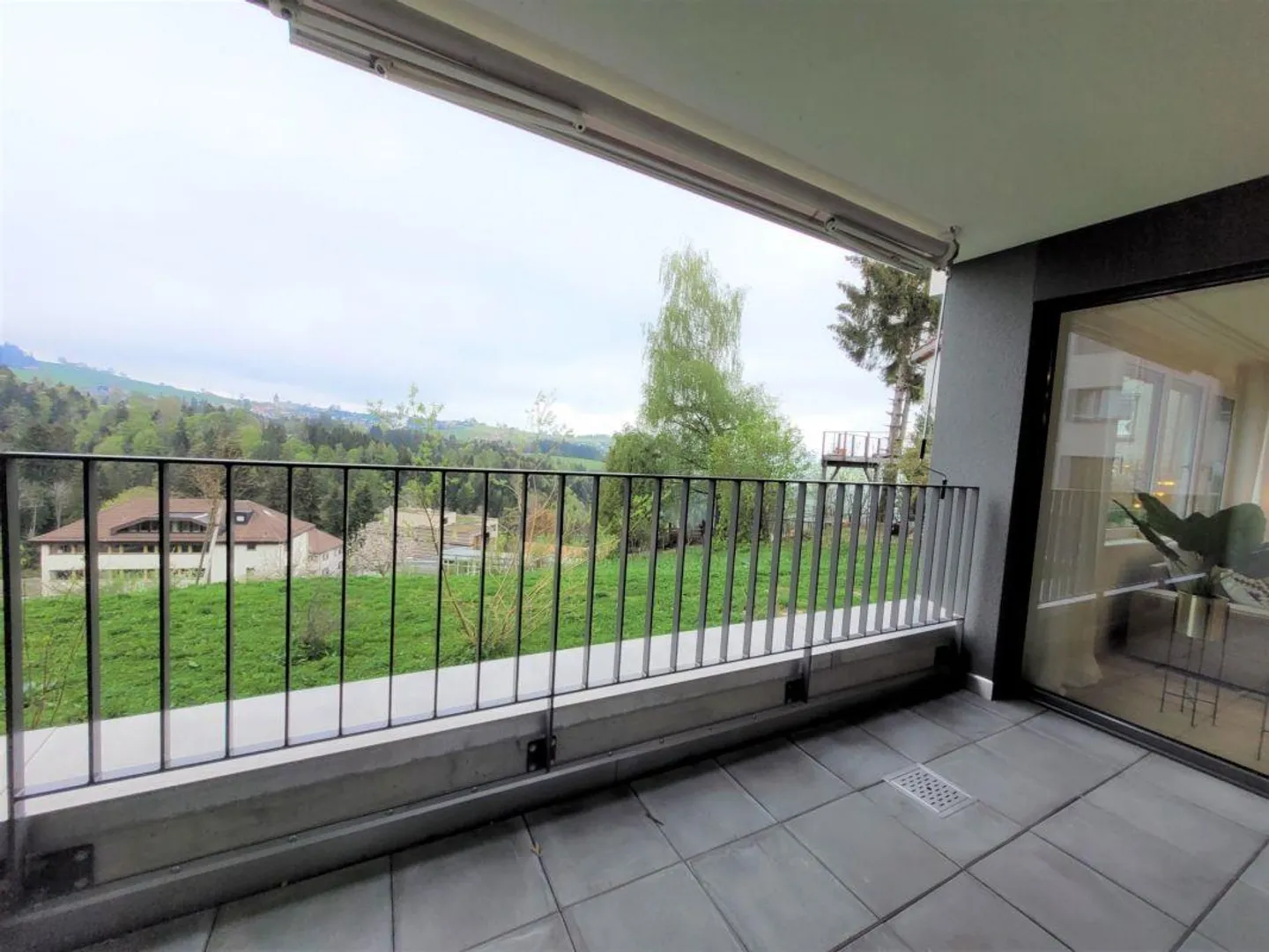 Appartamento 3.5 locali - Foto 2 di 12