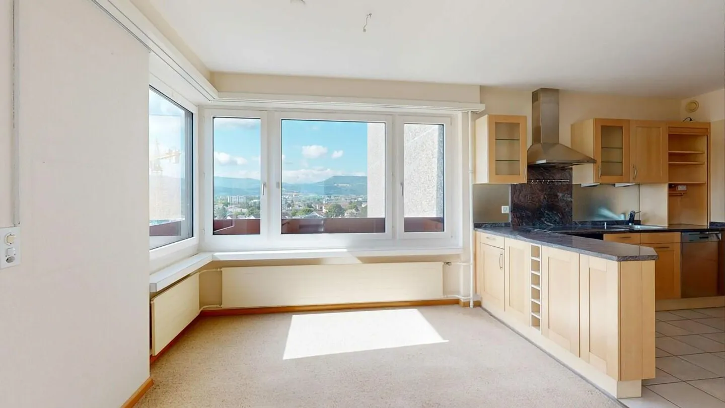 Apartment for sale - Photo 2 of 13