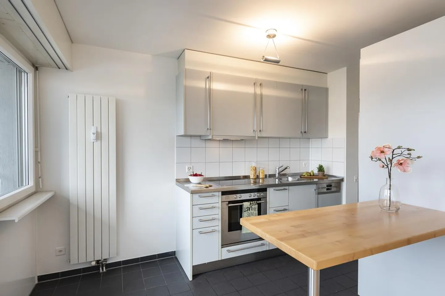 Helle 3-Zimmerwohnung in Basel - Foto 2 von 10