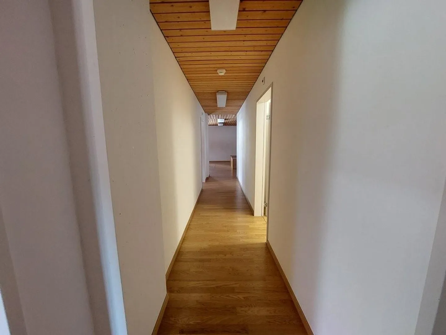 Large office on the 4th floor of 182m2 - Photo 11 of 11