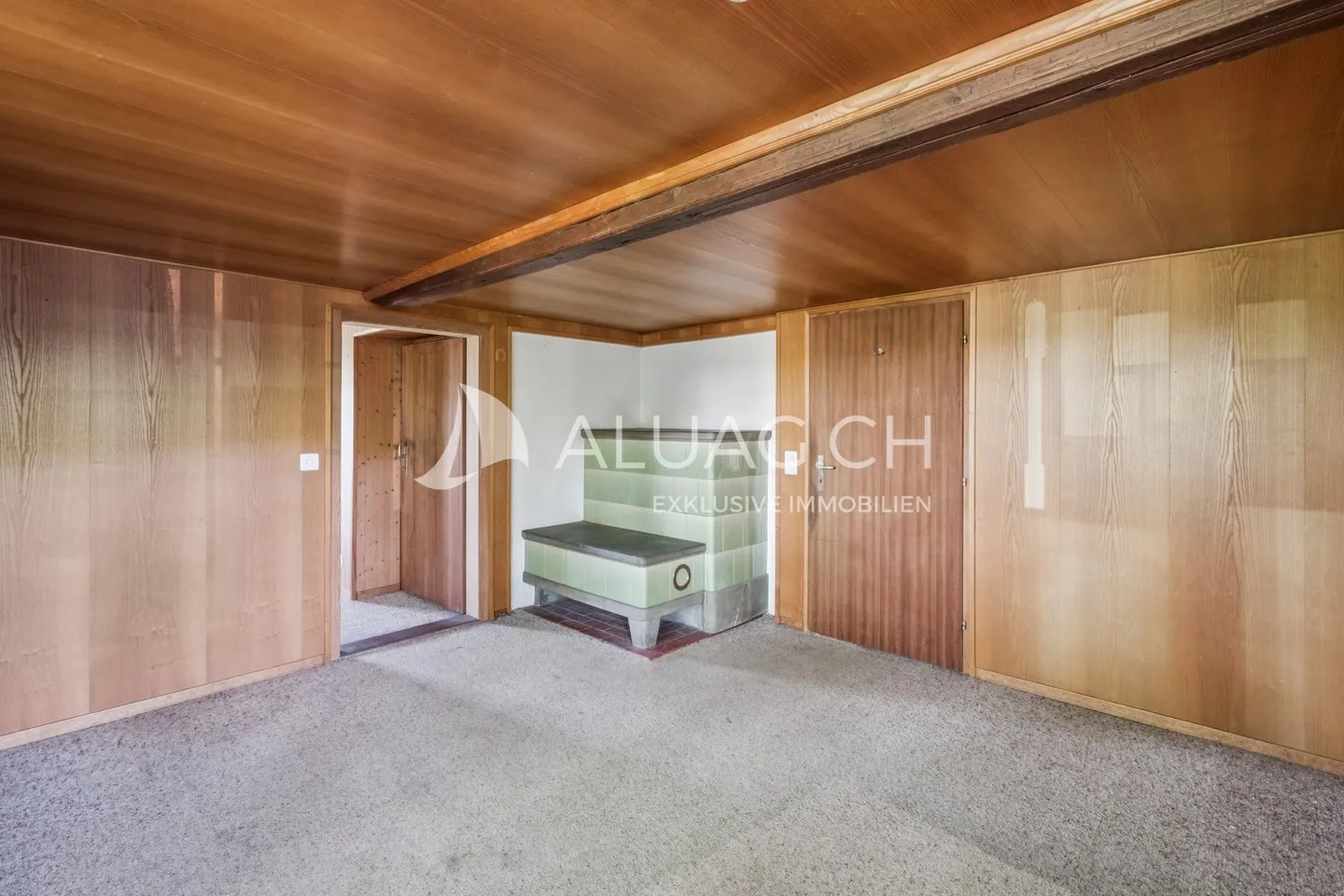 FARMHOUSE WITH LOTS OF SPACE FOR CREATIVITY - Photo 9 of 14