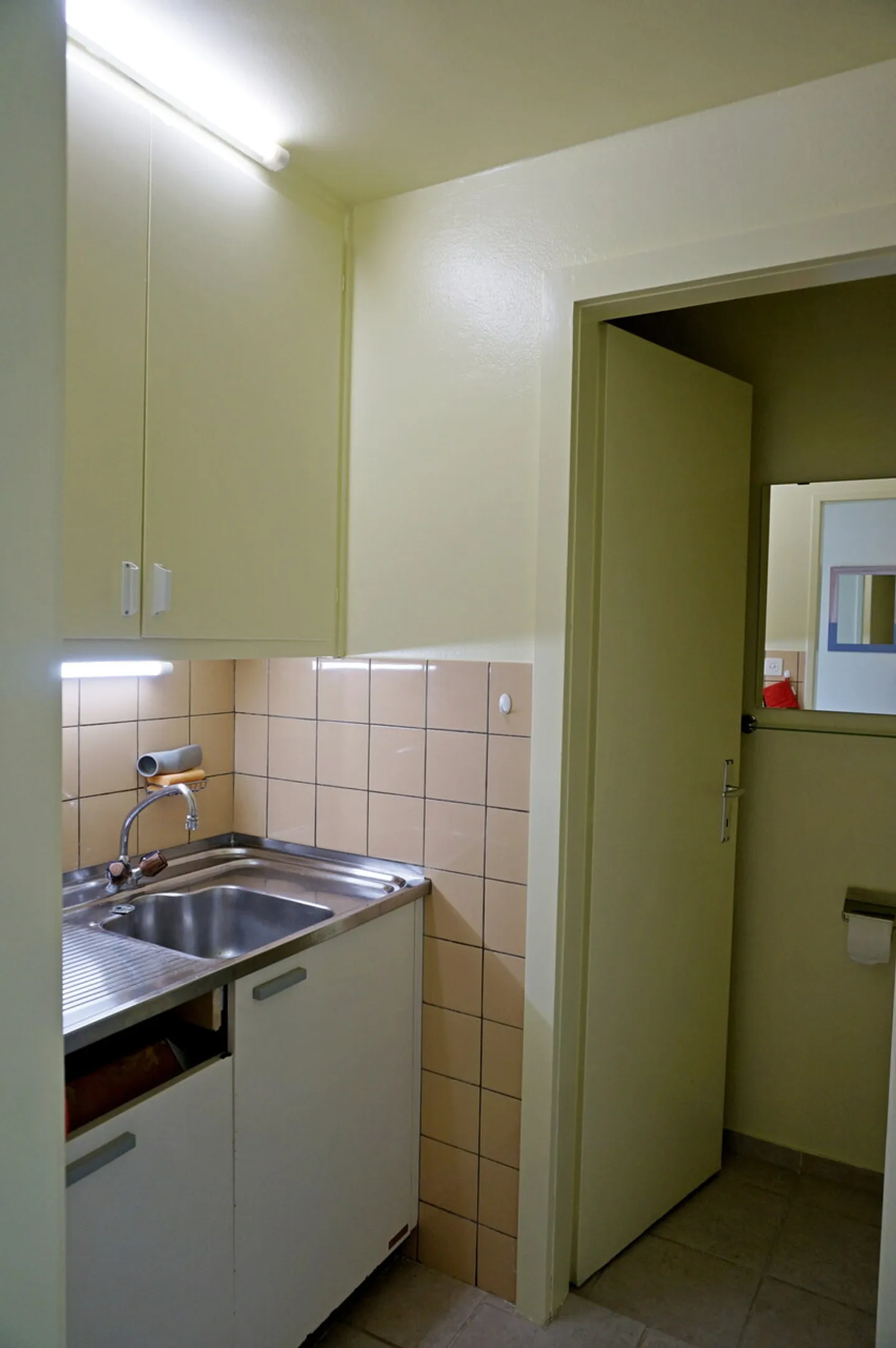 Appartamento Le Locle - 1 stanza - Foto 2 di 5