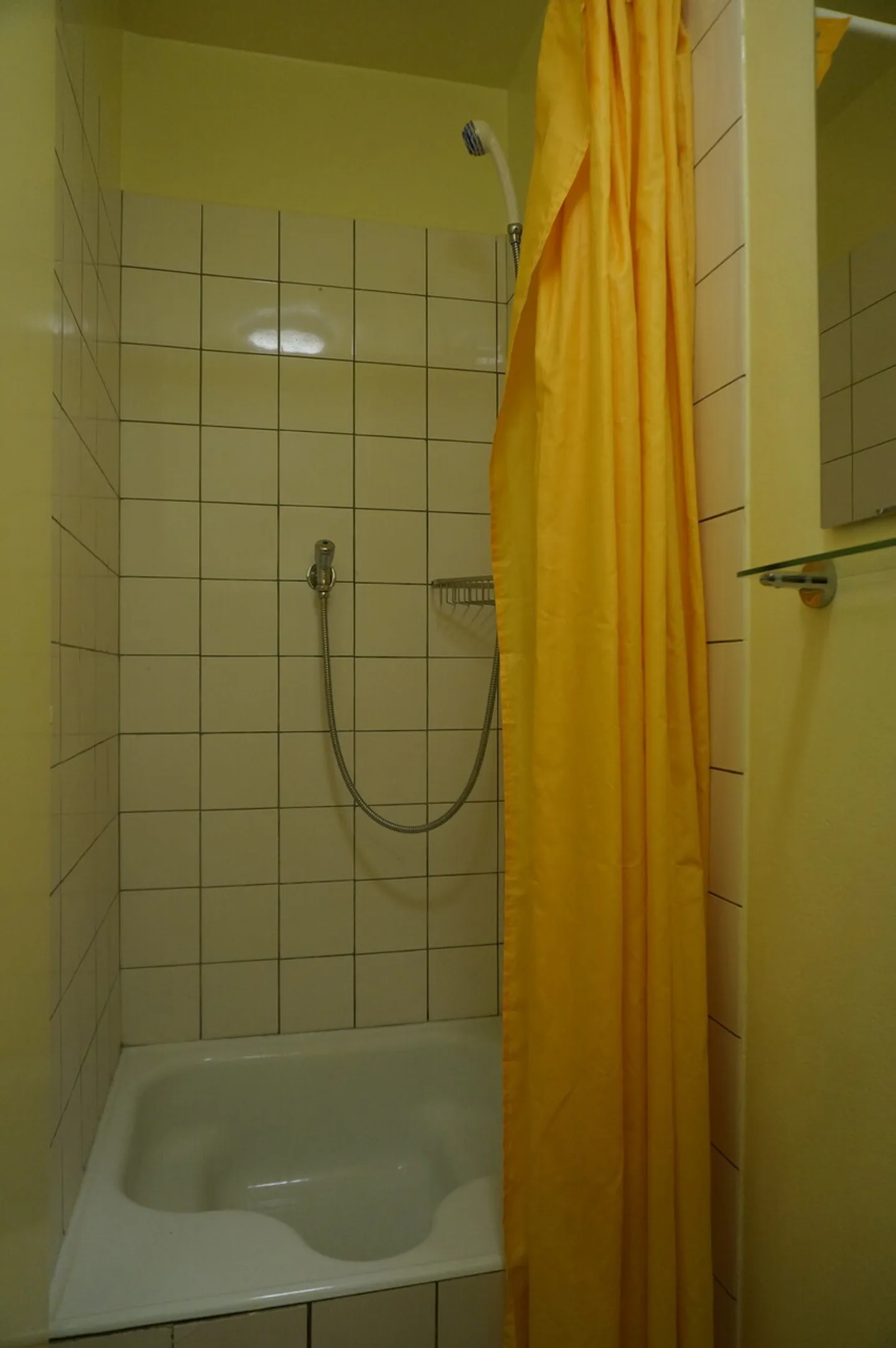 Appartamento Le Locle - 1 stanza - Foto 3 di 5