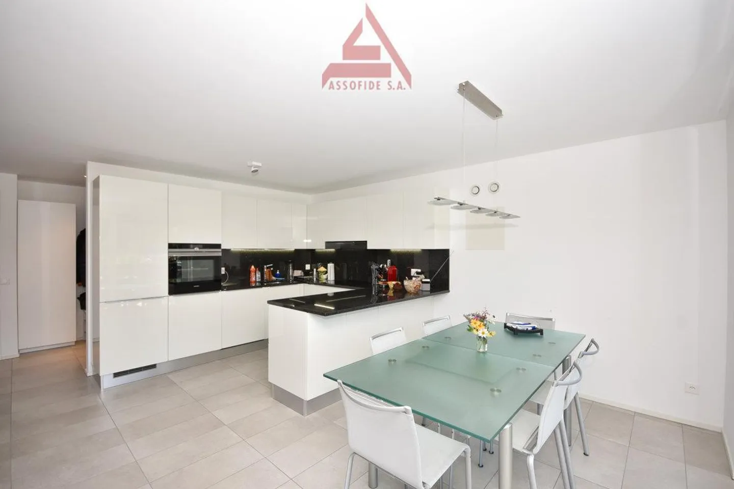 4.5-Zimmer-Wohnung - Foto 2 von 6