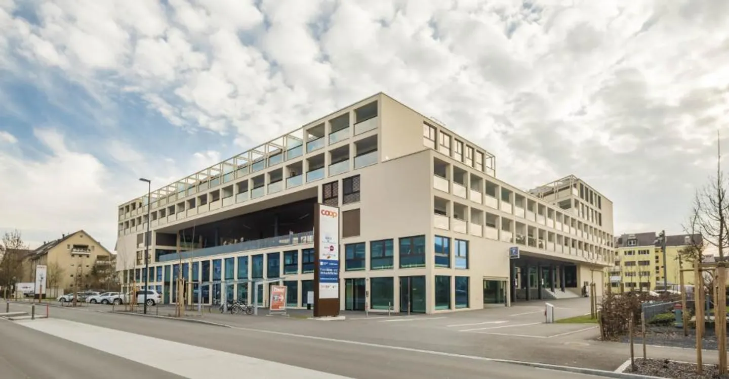 Einstellplatz für Kleinwagen im Lichthof zu vermieten im 2. UG - Photo 1 sur 2