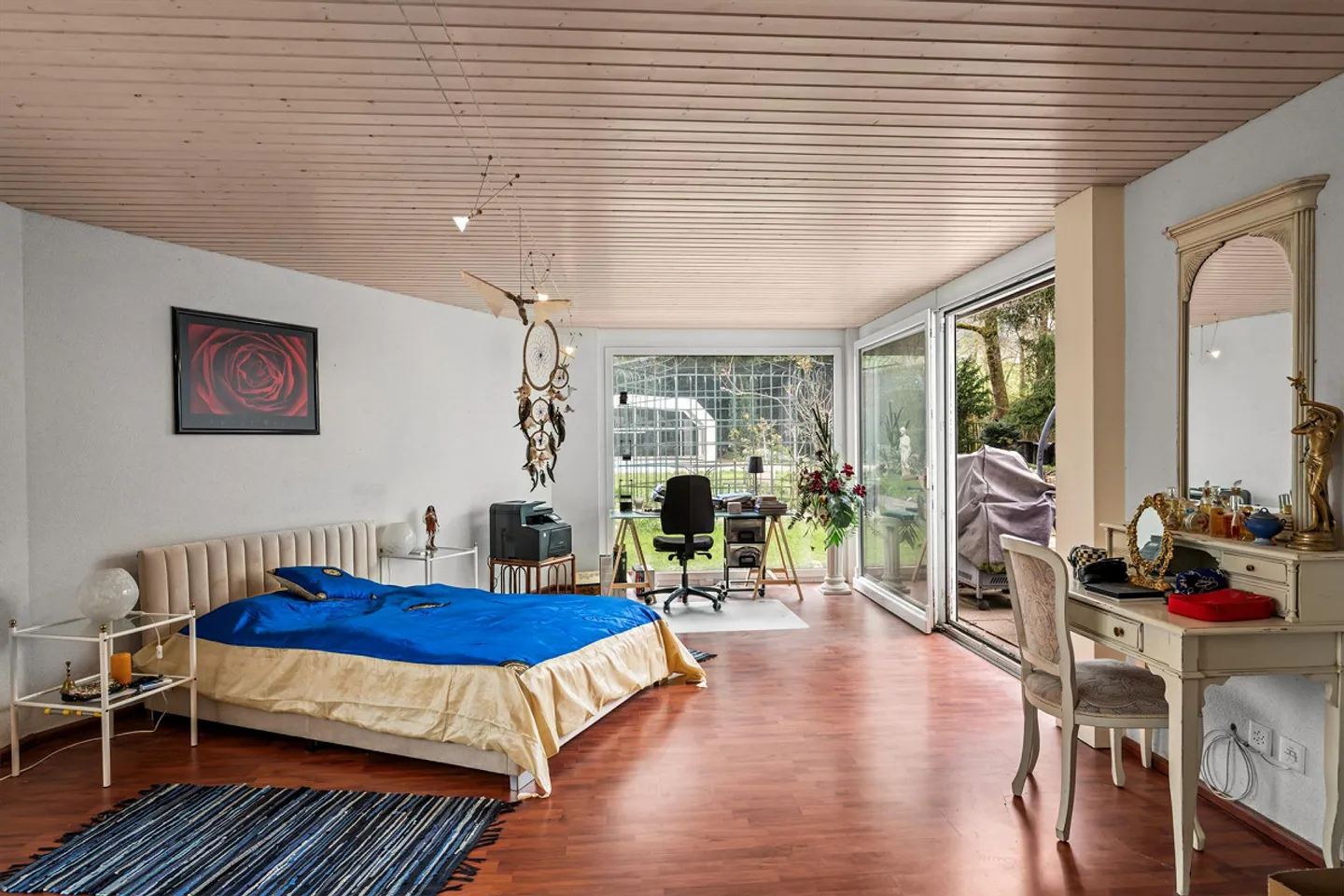 Exclusive and extremely spacious 8½-room single-family house with a separate apartment - Photo 5 of 10