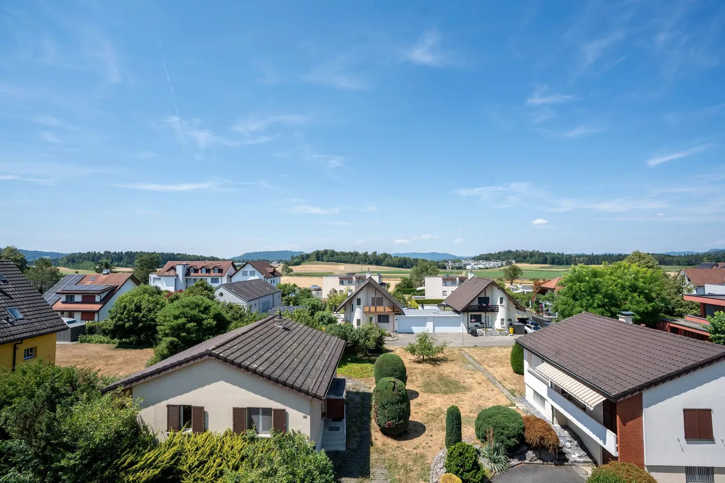 Magnifique attique de 6.5 pièces avec vue dégagée - Photo 12 sur 13